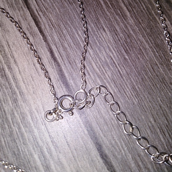 Delicate  labradorite sterling silver necklace - Picture 3 of 4